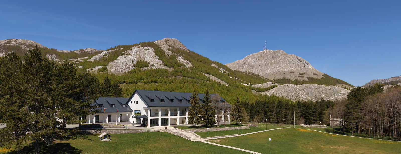 Slide 3 - JU Lovćen Bečići